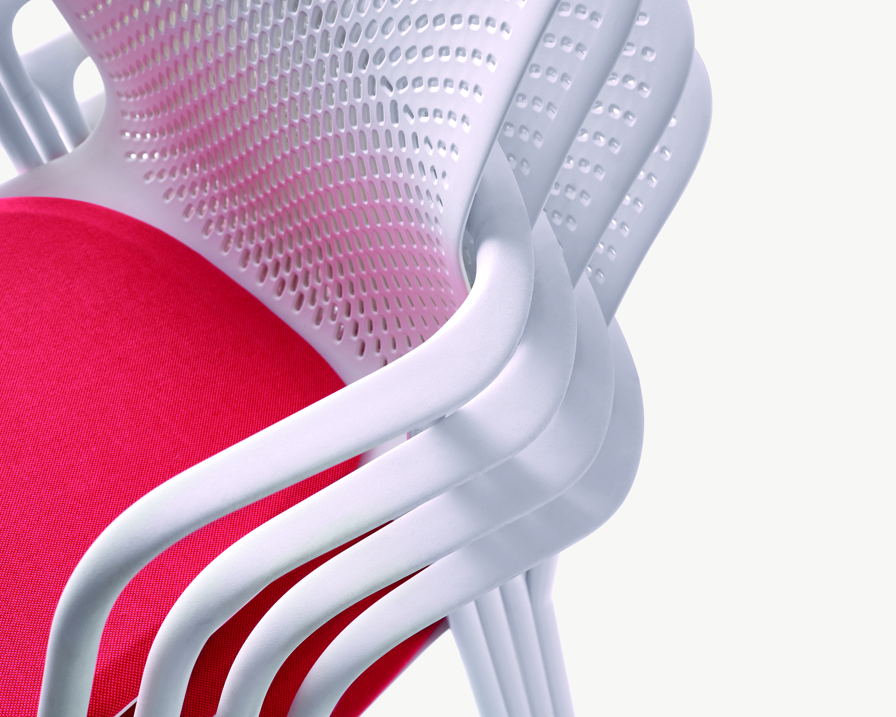 开云（中国） - 坐具|餐椅|办公家具|设计师家具|凯恩培训椅/餐椅